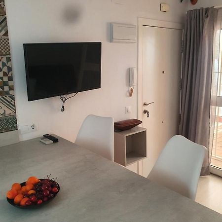 Beautiful Apartment With Terrace San Basilio إشبيلية المظهر الخارجي الصورة